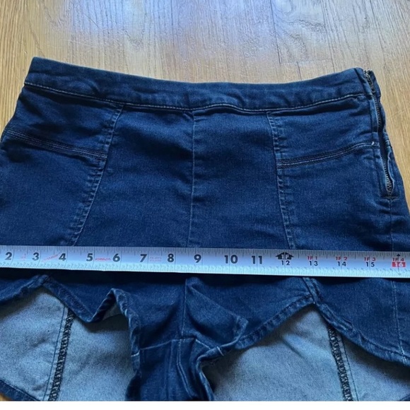 FREE PEOPLE Denim PETAL HEM Jean Shirts High Waist STRETCH 29 - Picture 4 of 7